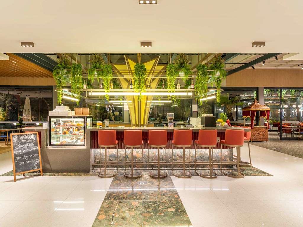 Mercure Trabzon Hotel 레스토랑 사진 The Bar